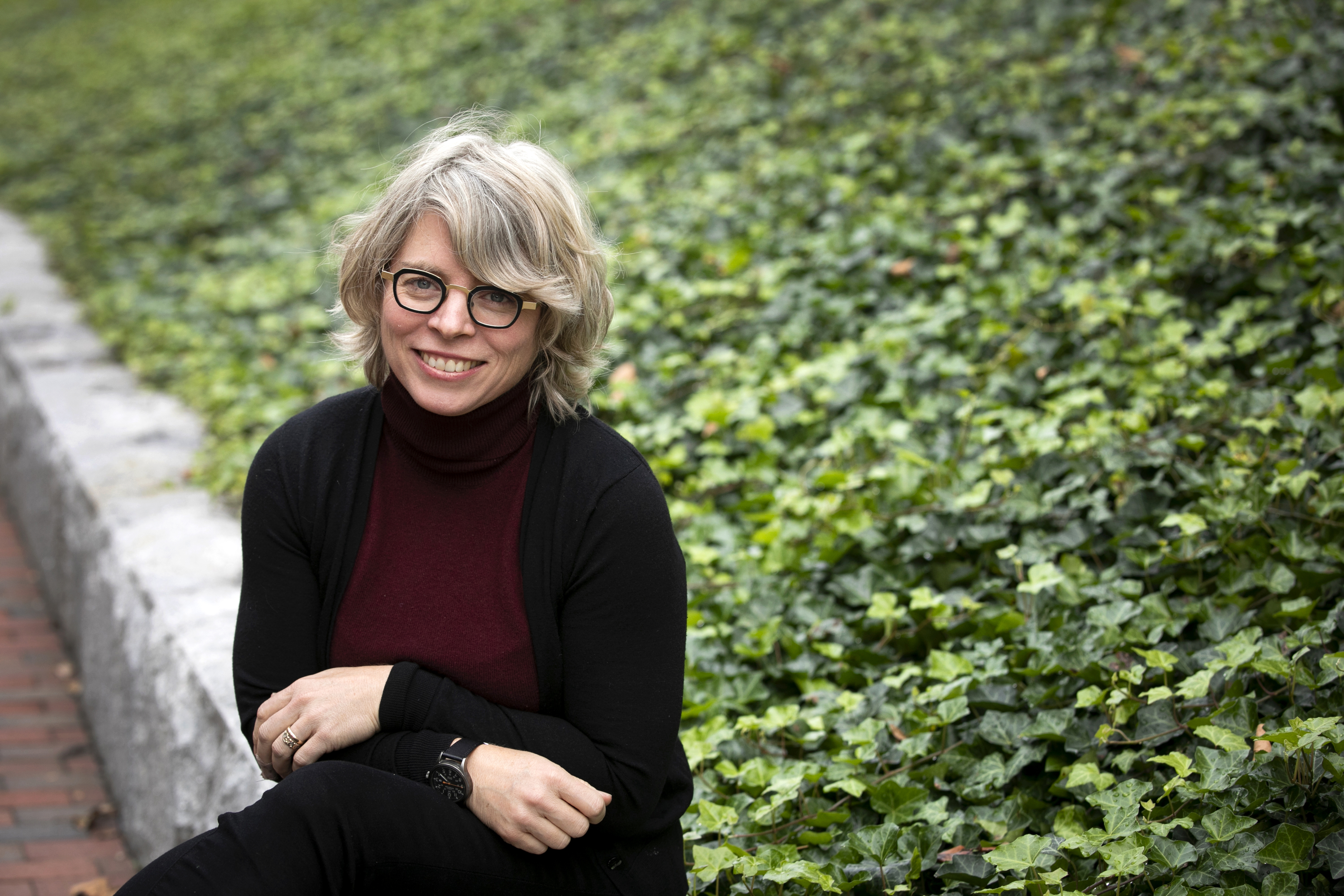 Headshot of female historian Jill Lepore